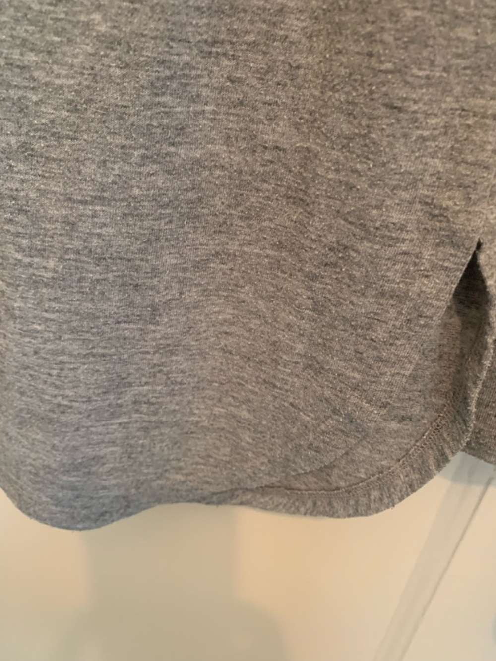 Roots Salt and Pepper Grey Long Sleeve Crewneck  Tshirt SZ Medium - Picture 6 of 6